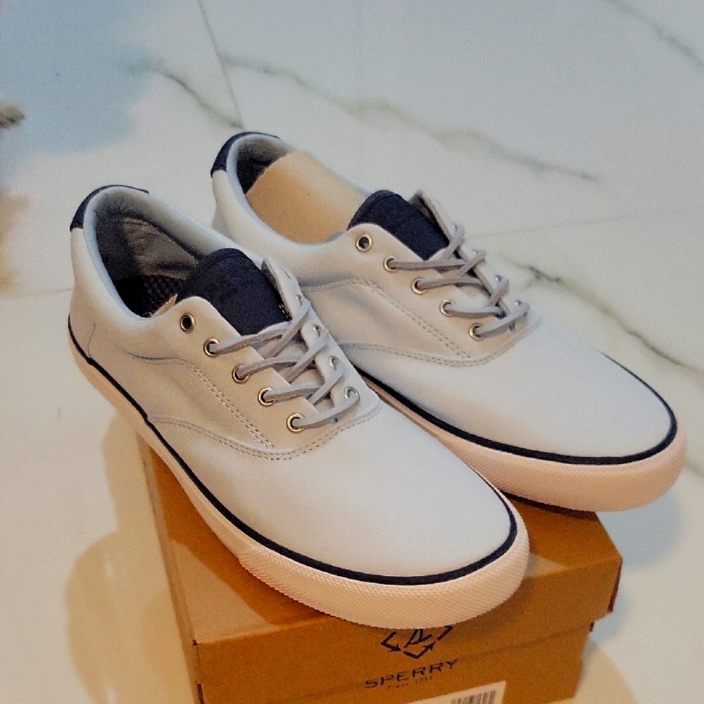 Sperry SeaCycled Striper II White and Blue Canvas Sneakers Casual Style NIB